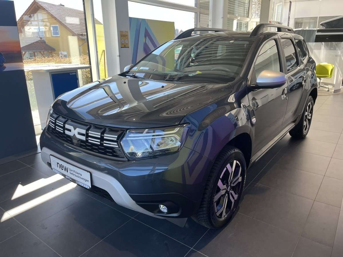 Fahrzeugbild eines Dacia Duster