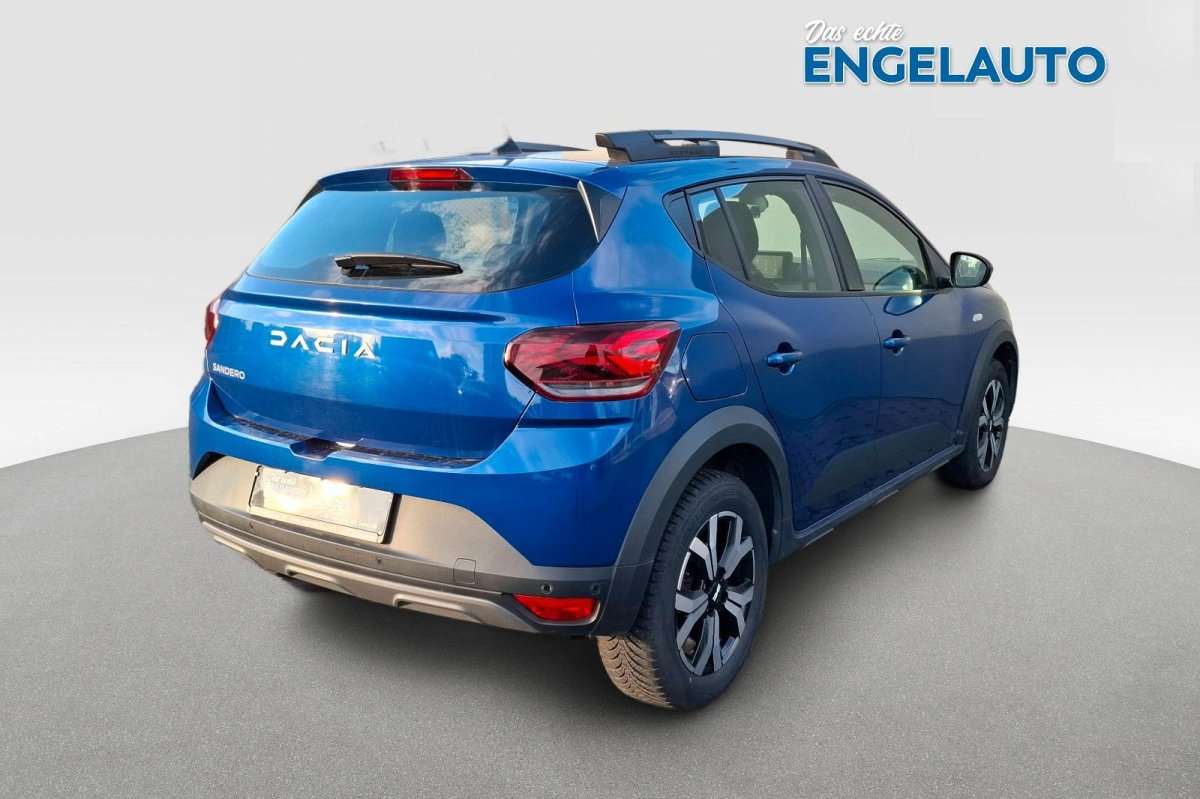 Fahrzeugbild eines Dacia Sandero