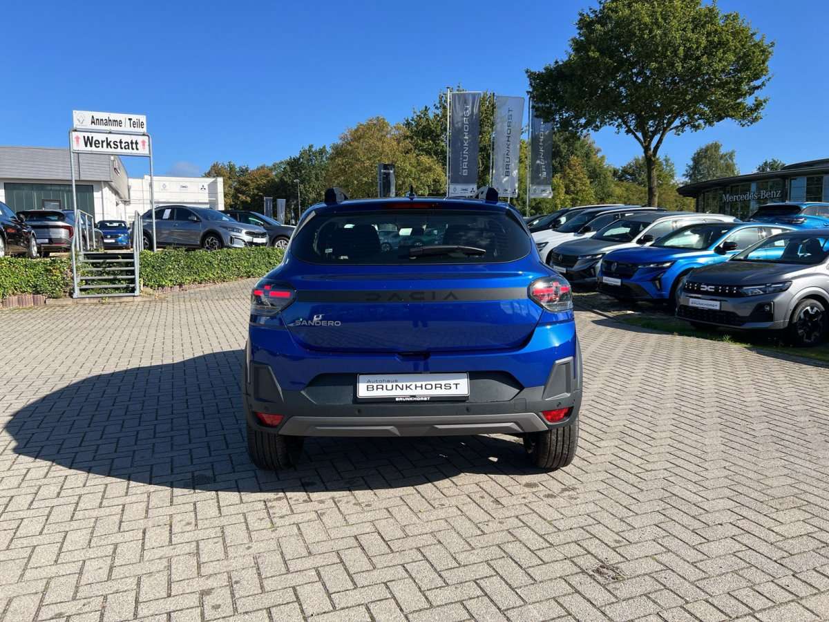 Fahrzeugbild eines Dacia Sandero
