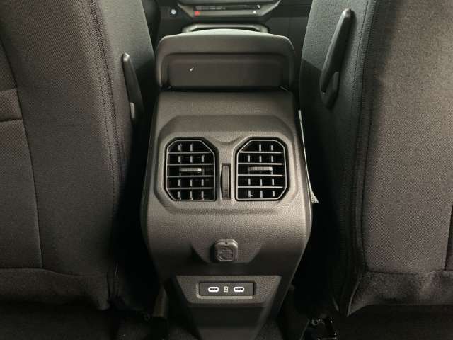 Fahrzeugbild eines Dacia Bigster