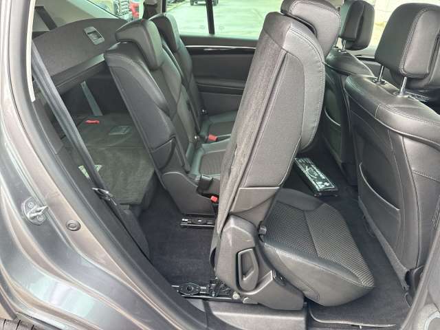 Fahrzeugbild eines Renault Espace