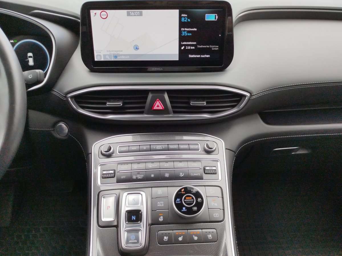 Fahrzeugbild eines Hyundai Santa Fe