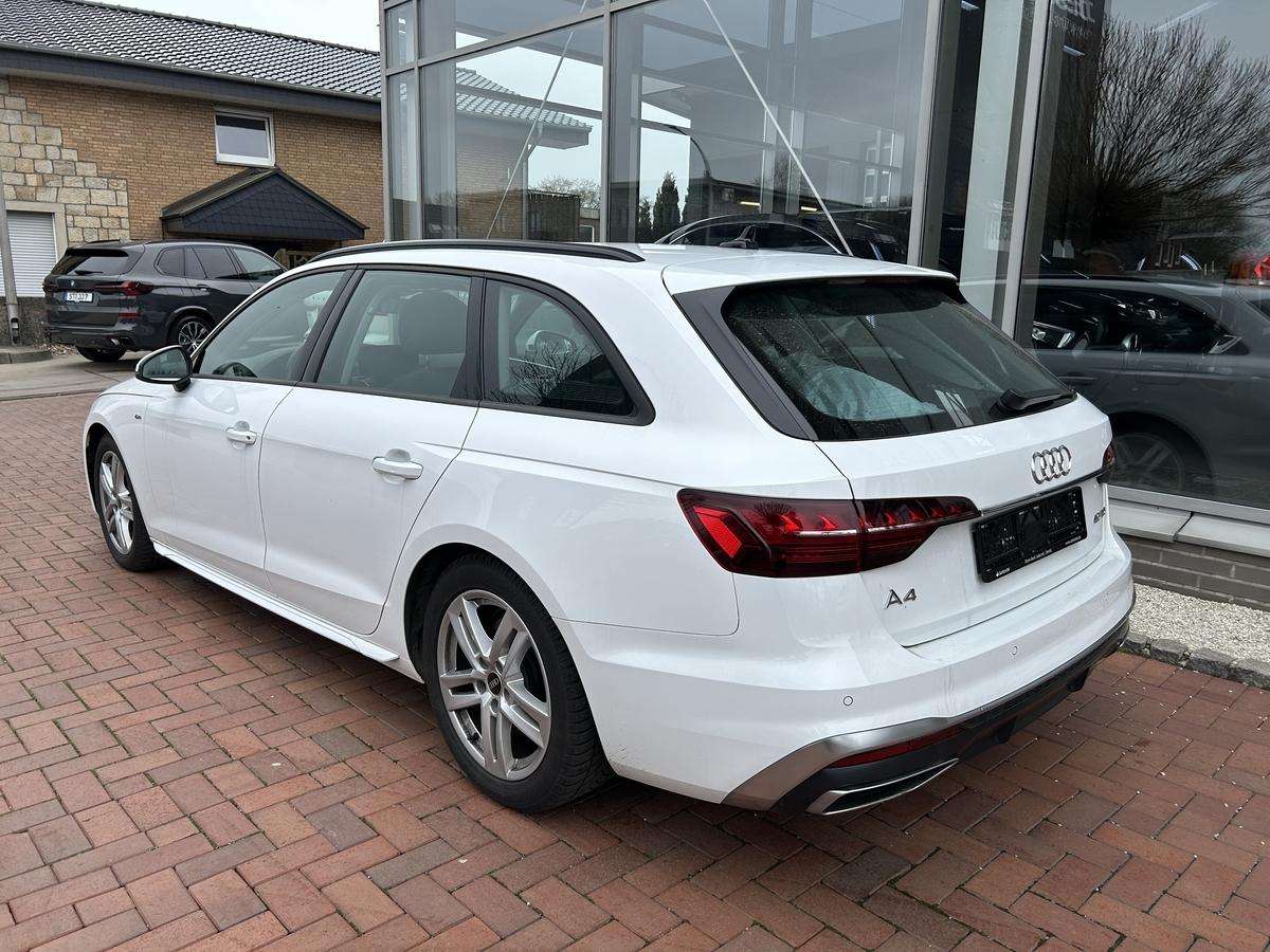 Fahrzeugbild eines Audi A4