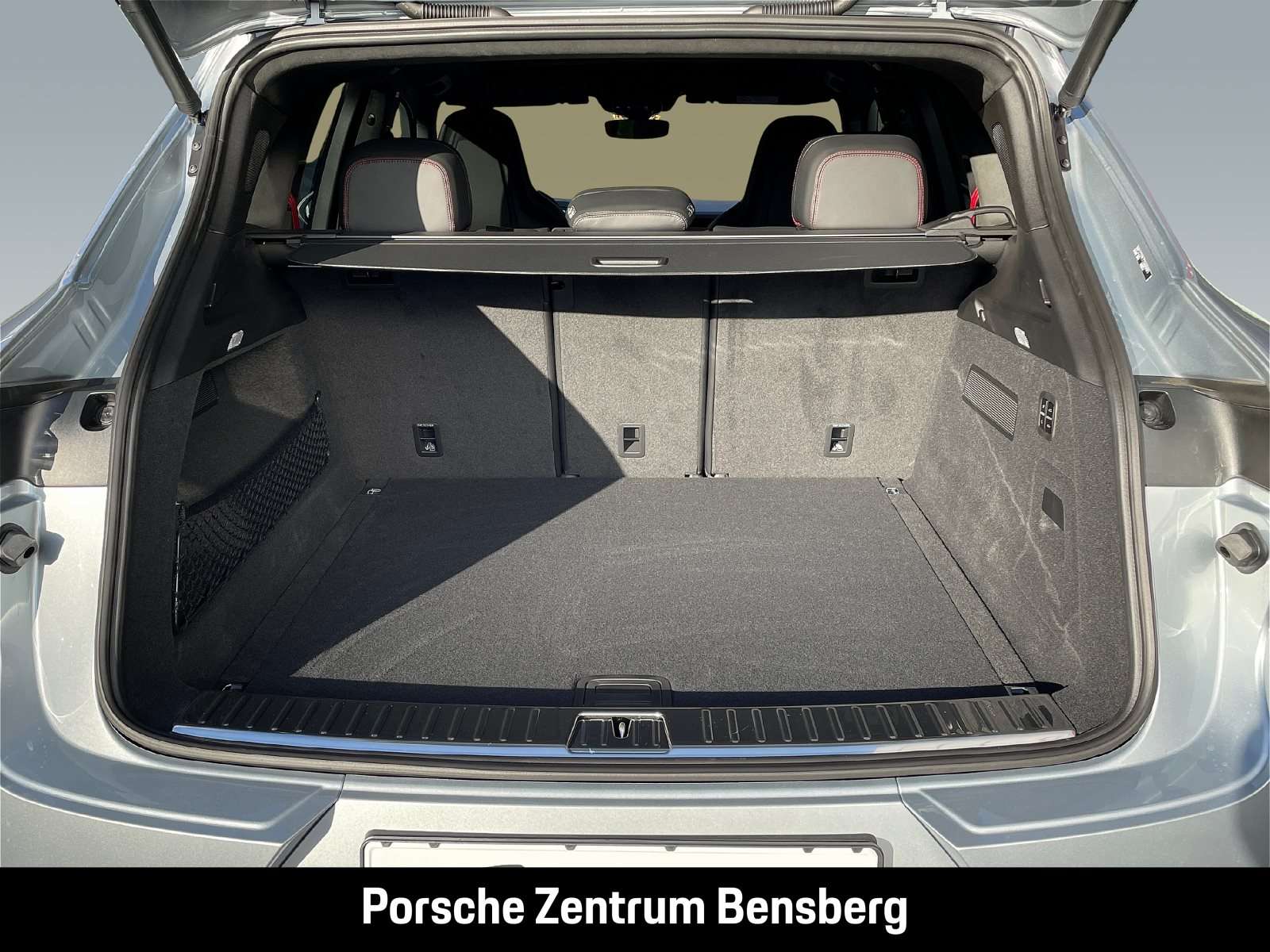 Fahrzeugbild eines Porsche Cayenne