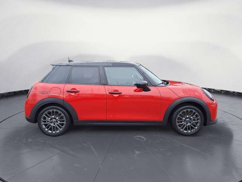 Fahrzeugbild eines MINI COOPER