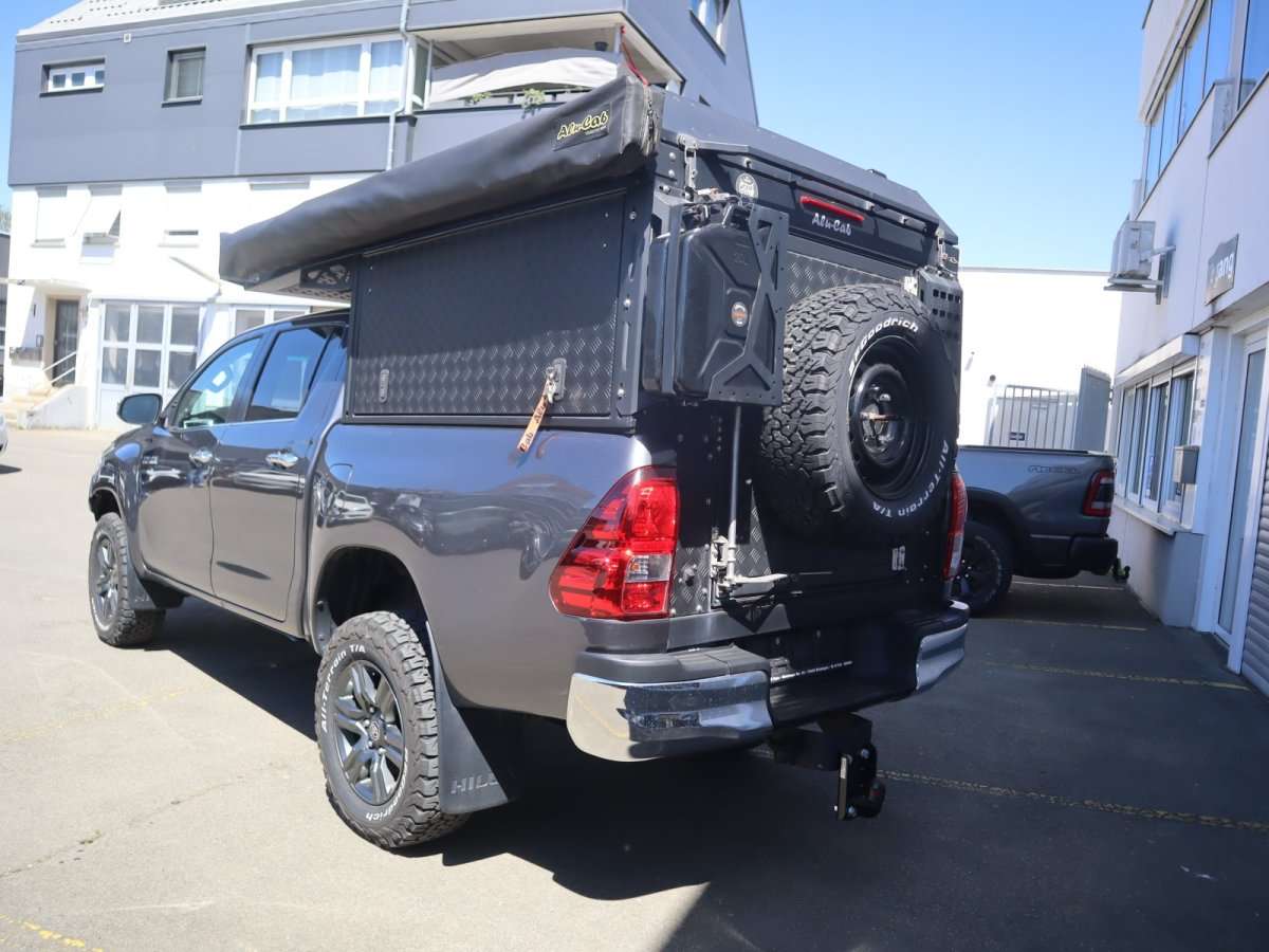 Fahrzeugbild eines Toyota Hilux