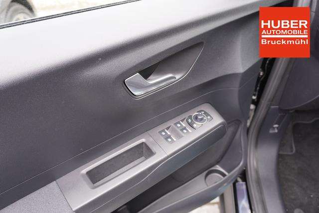 Fahrzeugbild eines Ford Tourneo Courier