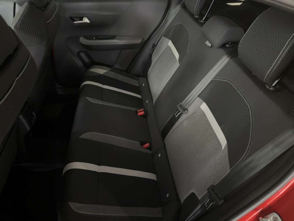 Fahrzeugbild eines Opel Frontera