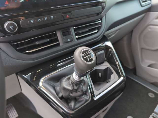 Fahrzeugbild eines Ford Tourneo Custom