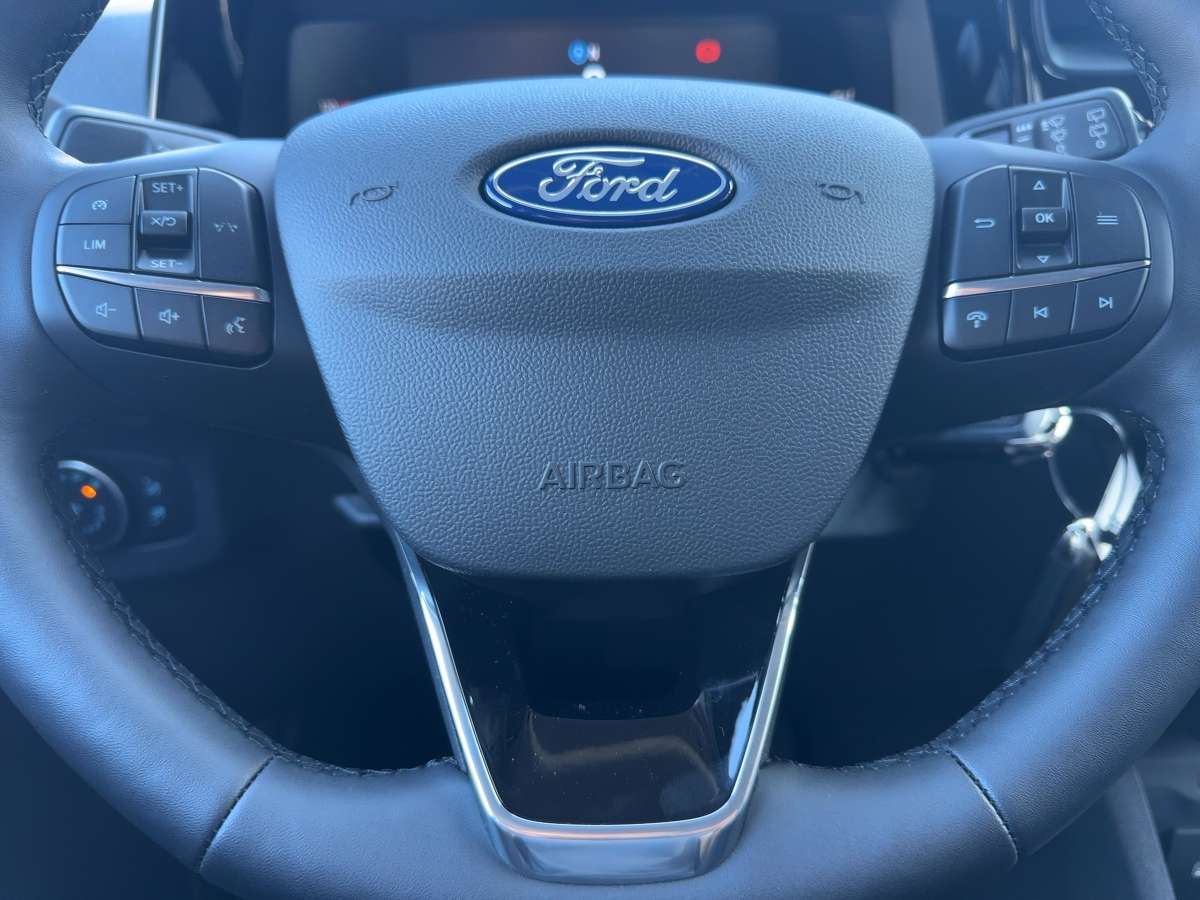 Fahrzeugbild eines Ford Transit Courier