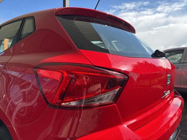 Fahrzeugbild eines SEAT Ibiza