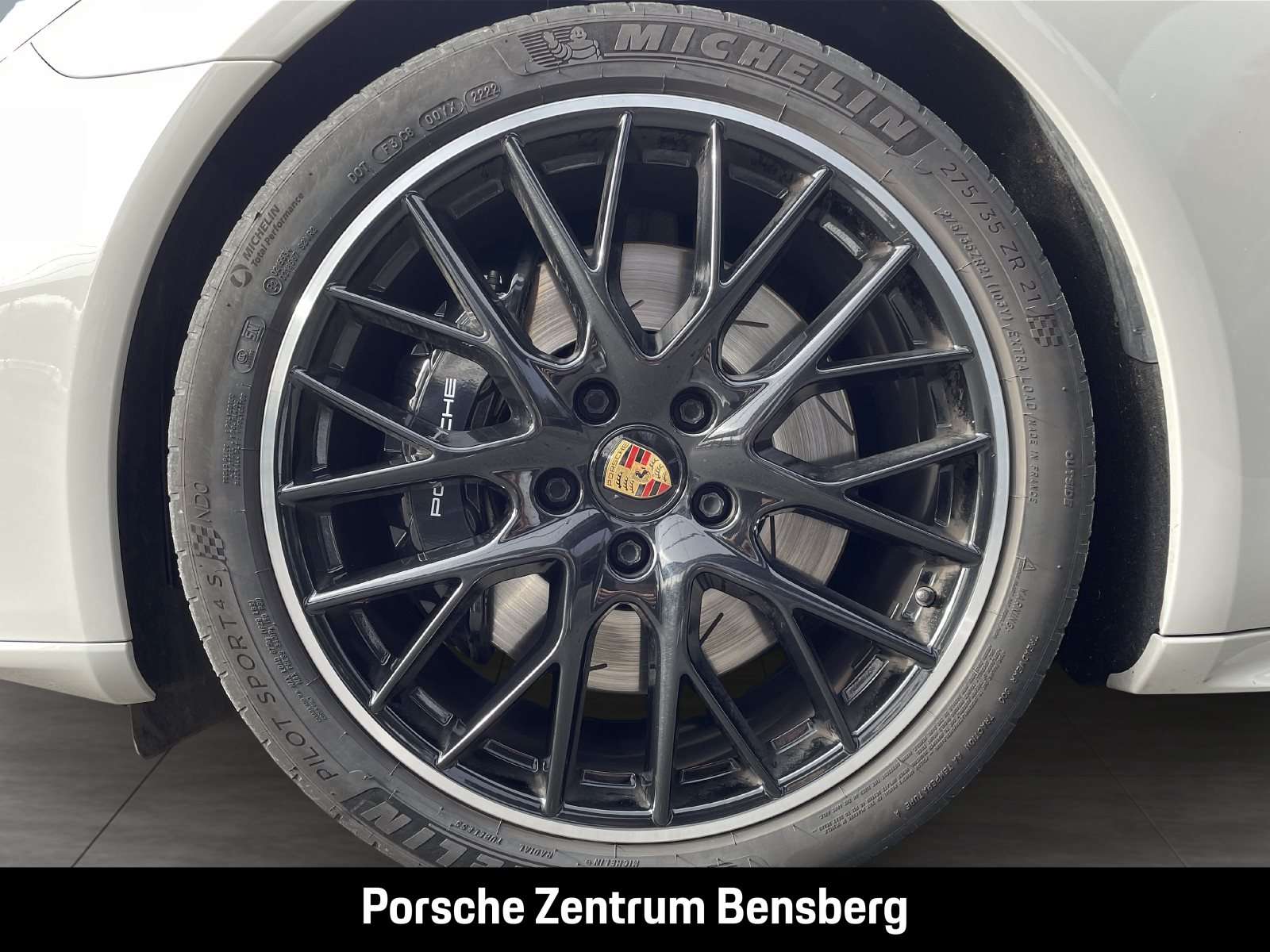 Fahrzeugbild eines Porsche Panamera