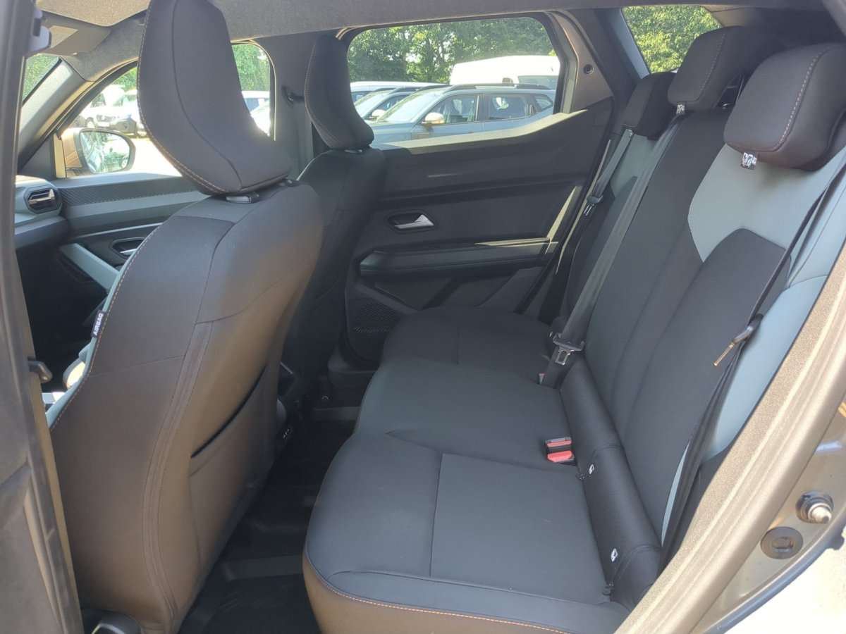 Fahrzeugbild eines Dacia Duster
