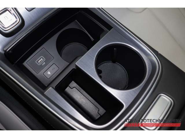 Fahrzeugbild eines Hyundai Santa Fe