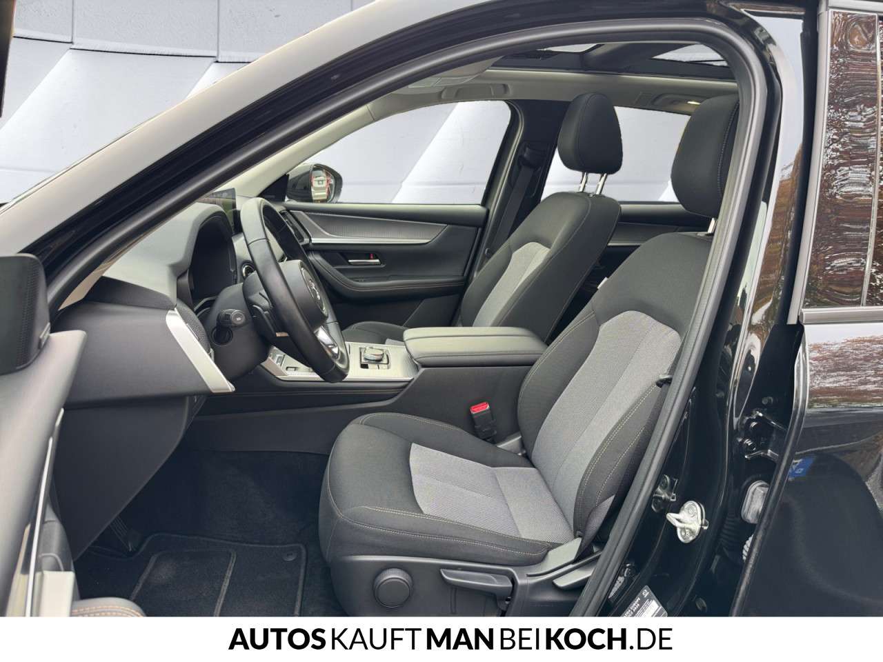 Fahrzeugbild eines Mazda CX-60