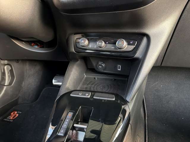 Fahrzeugbild eines Opel Corsa