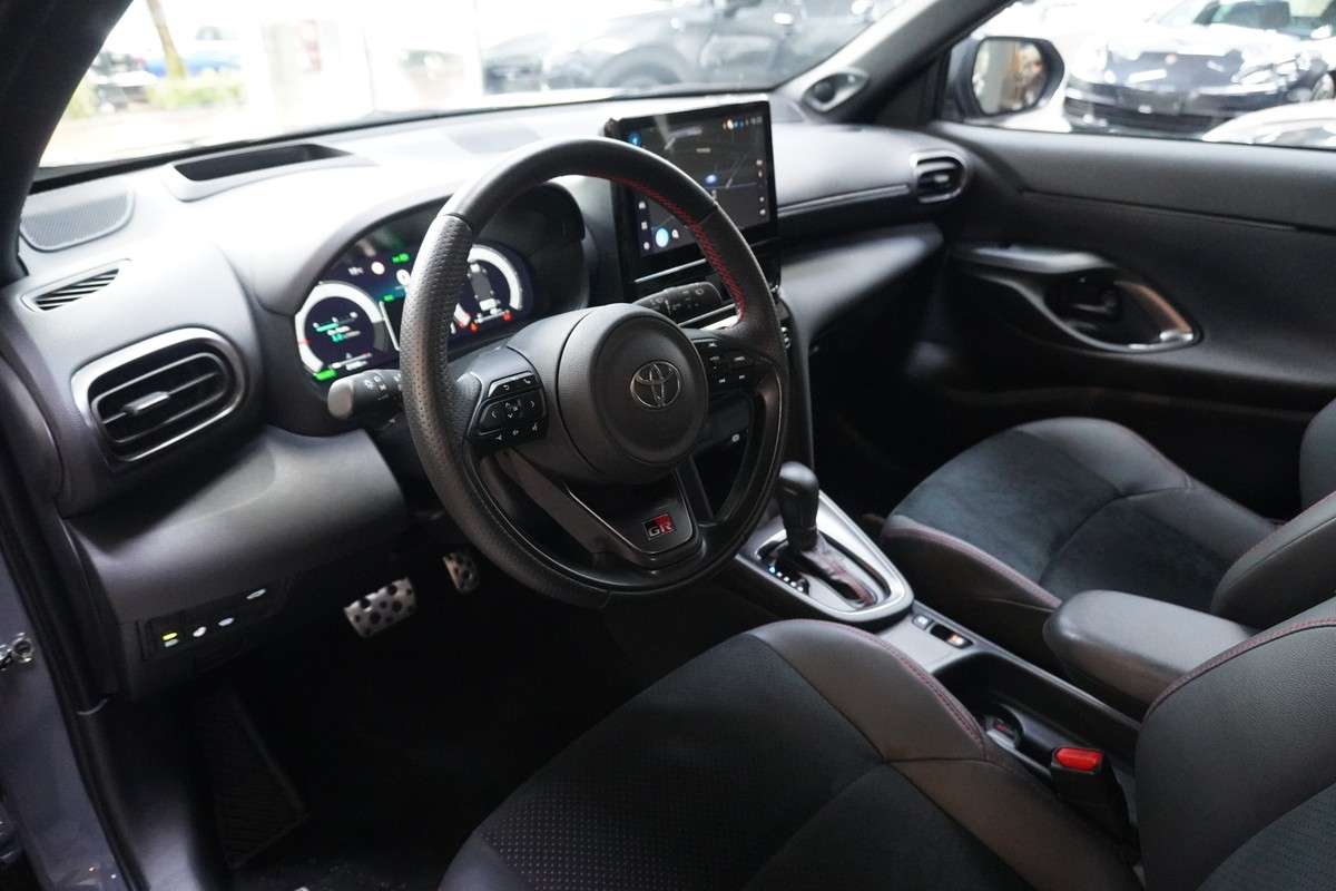 Fahrzeugbild eines Toyota Yaris Cross