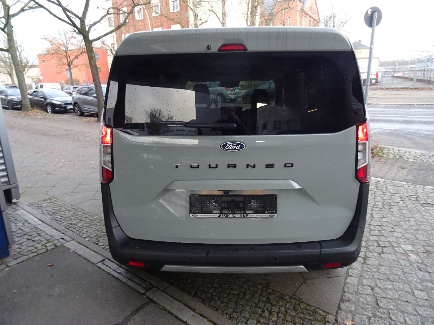 Fahrzeugbild eines Ford Tourneo Courier