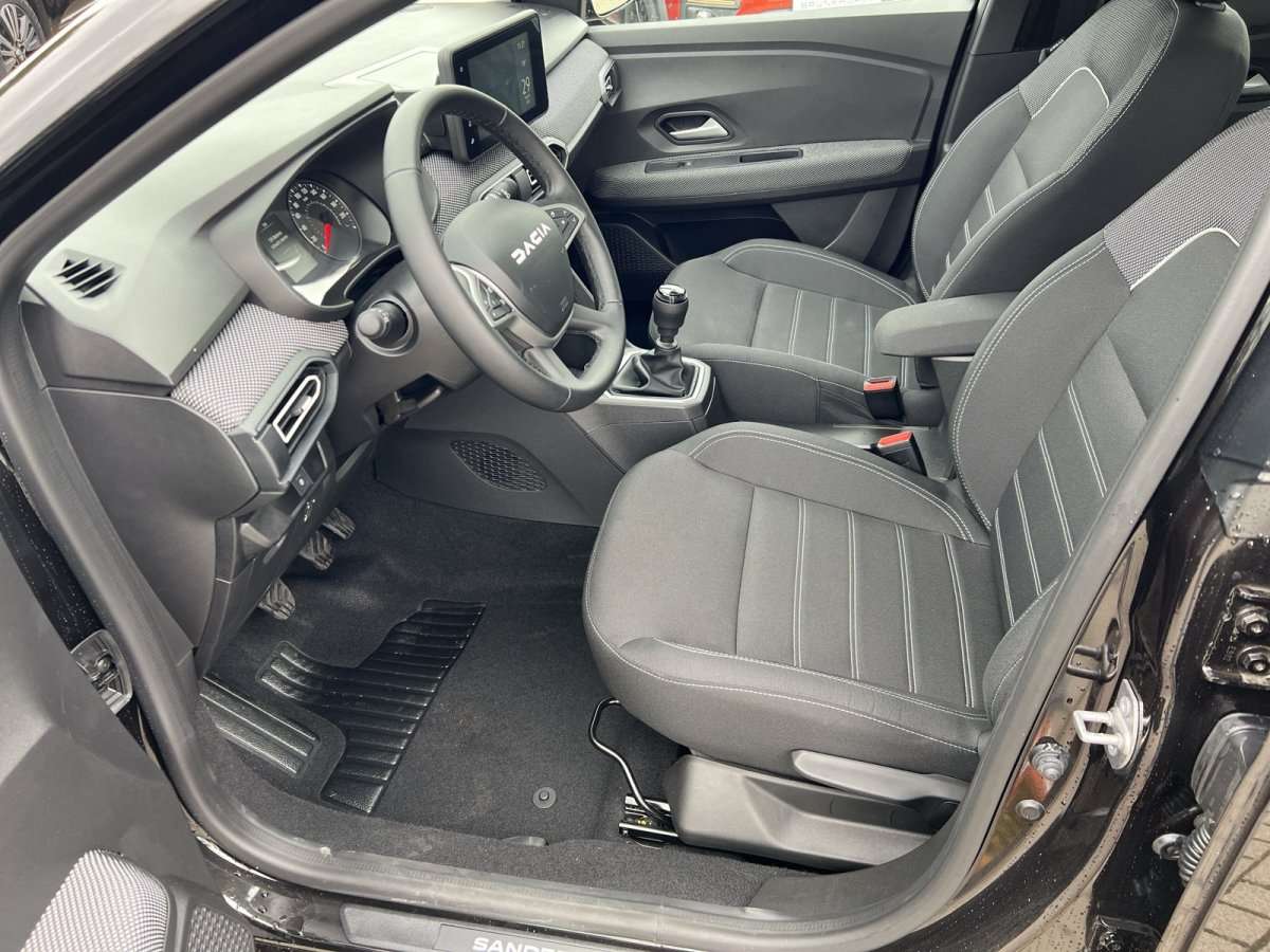 Fahrzeugbild eines Dacia Sandero
