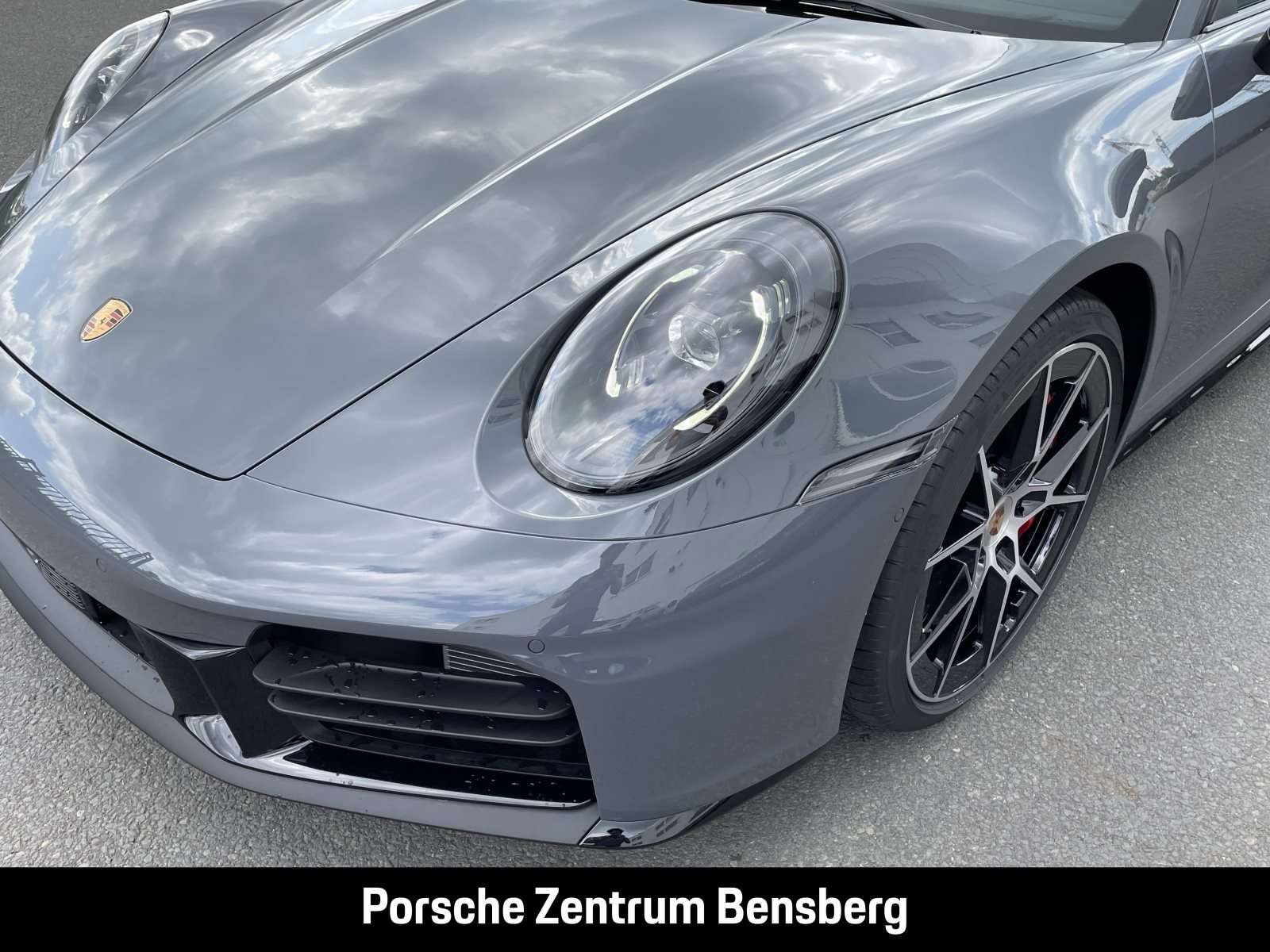 Fahrzeugbild eines Porsche 911