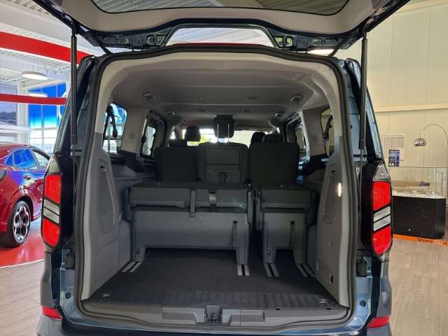 Fahrzeugbild eines Ford Tourneo Custom