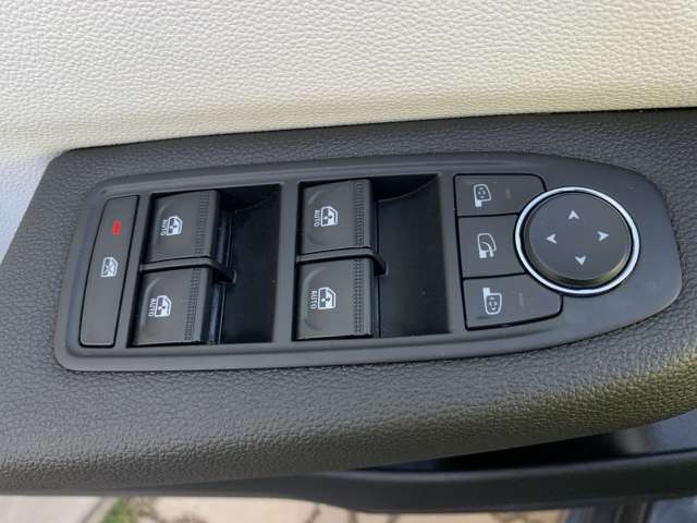 Fahrzeugbild eines Renault Clio