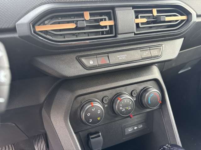 Fahrzeugbild eines Dacia Sandero