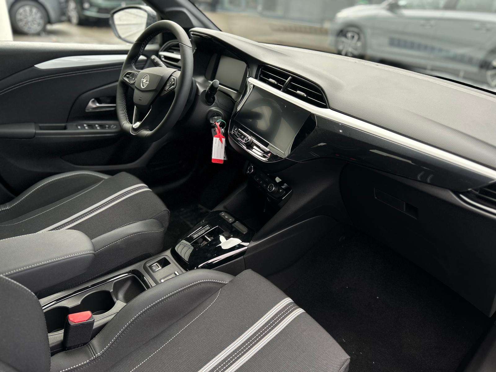 Fahrzeugbild eines Opel Corsa