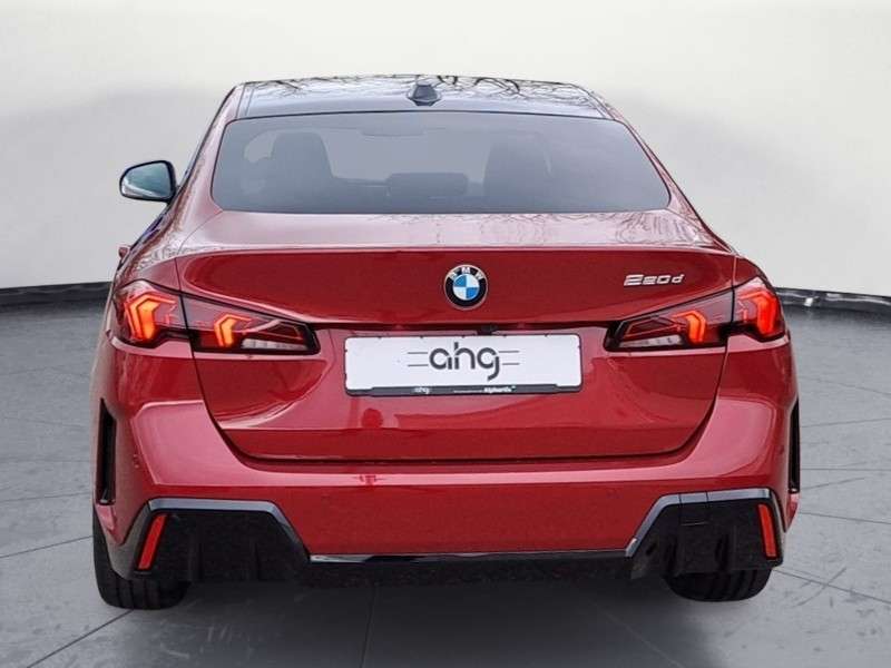 Fahrzeugbild eines BMW 2er-Reihe