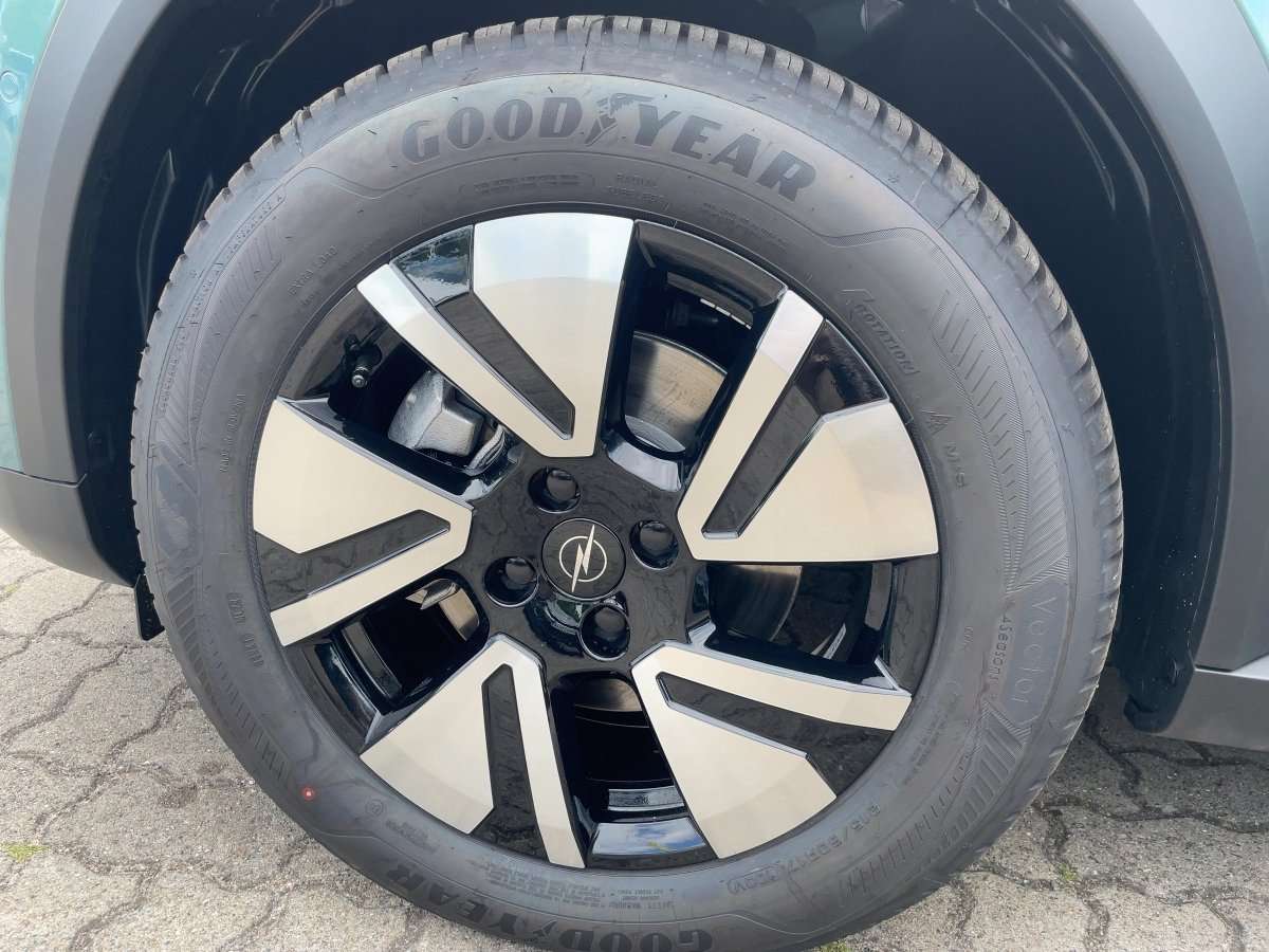 Fahrzeugbild eines Opel Frontera