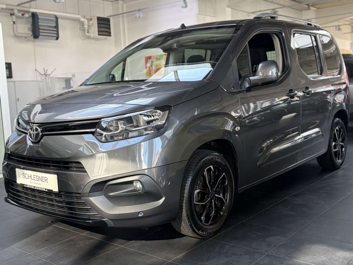 Fahrzeugbild eines Toyota Proace City