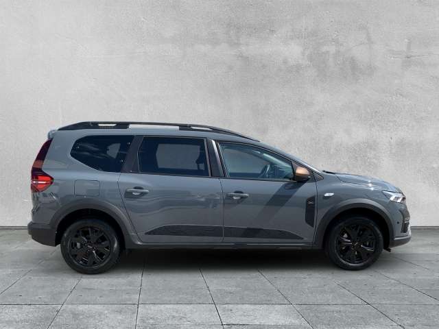 Fahrzeugbild eines Dacia Jogger