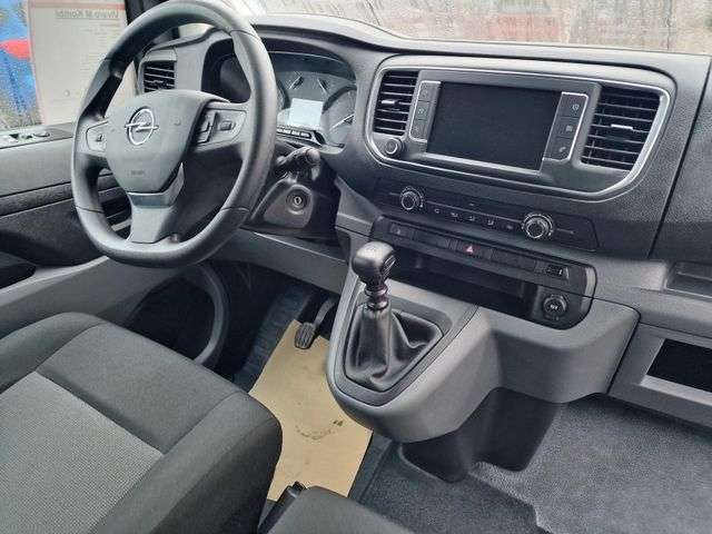 Fahrzeugbild eines Opel Vivaro