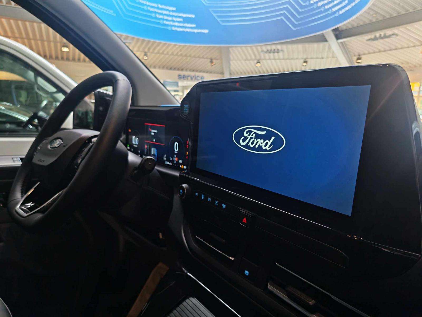 Fahrzeugbild eines Ford Tourneo Custom