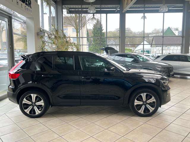 Fahrzeugbild eines Volvo XC40