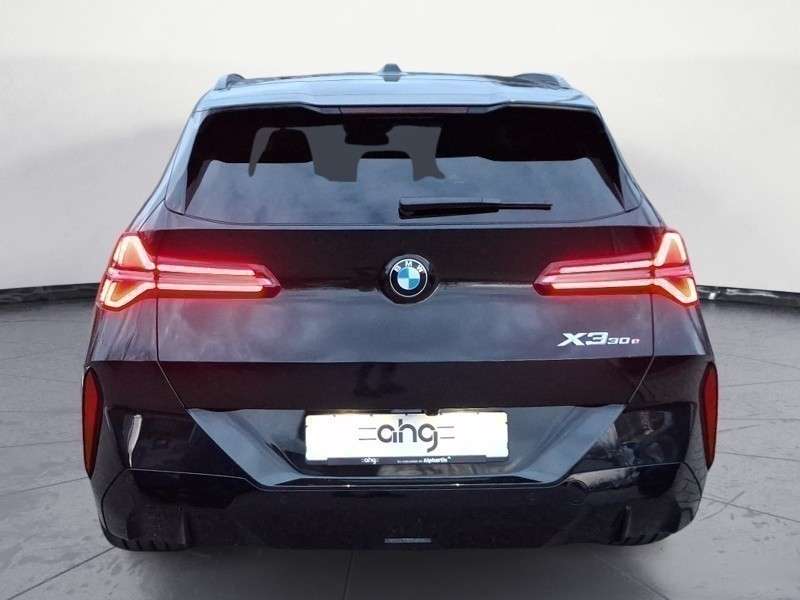 Fahrzeugbild eines BMW X3