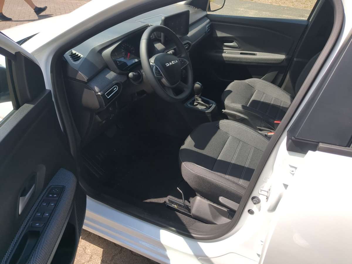 Fahrzeugbild eines Dacia Sandero