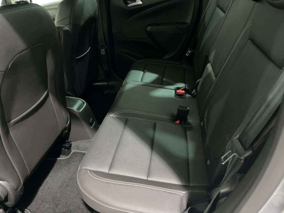 Fahrzeugbild eines Opel Crossland X