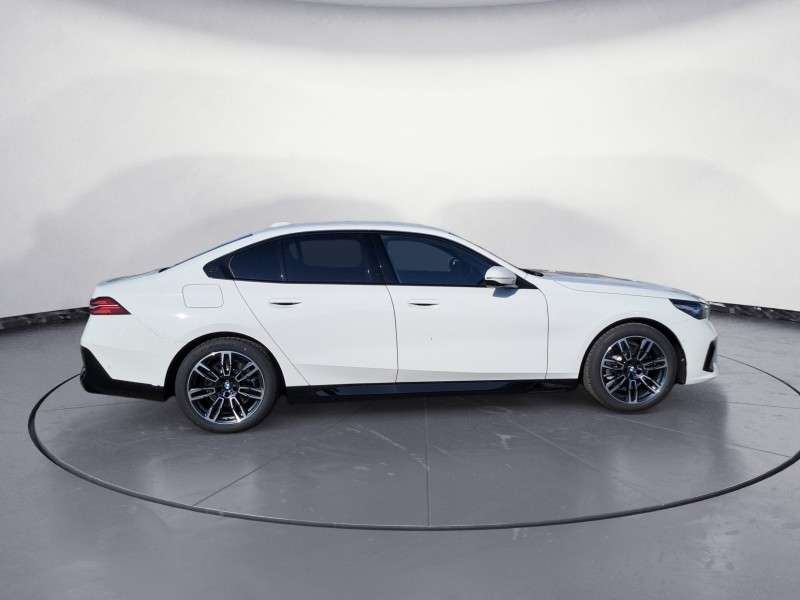 Fahrzeugbild eines BMW 5er-Reihe