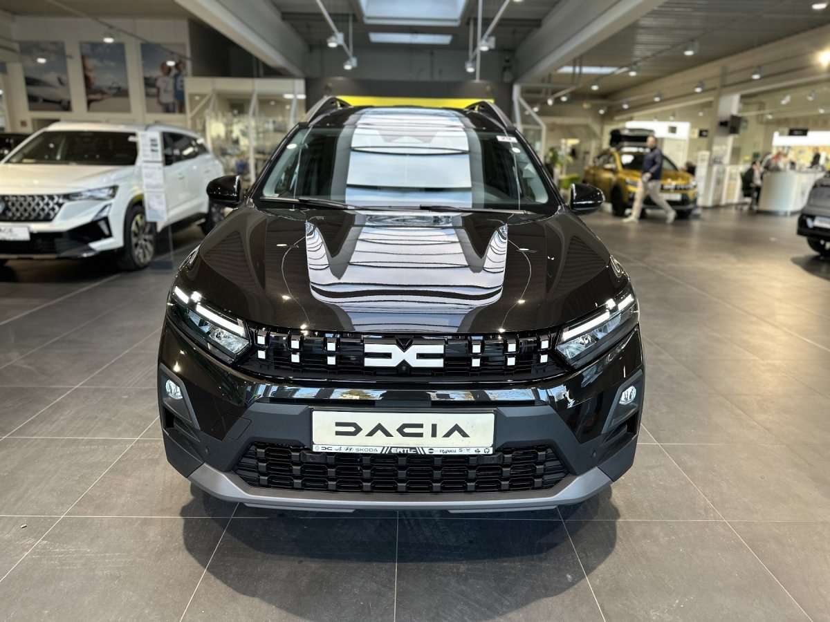 Fahrzeugbild eines Dacia Jogger