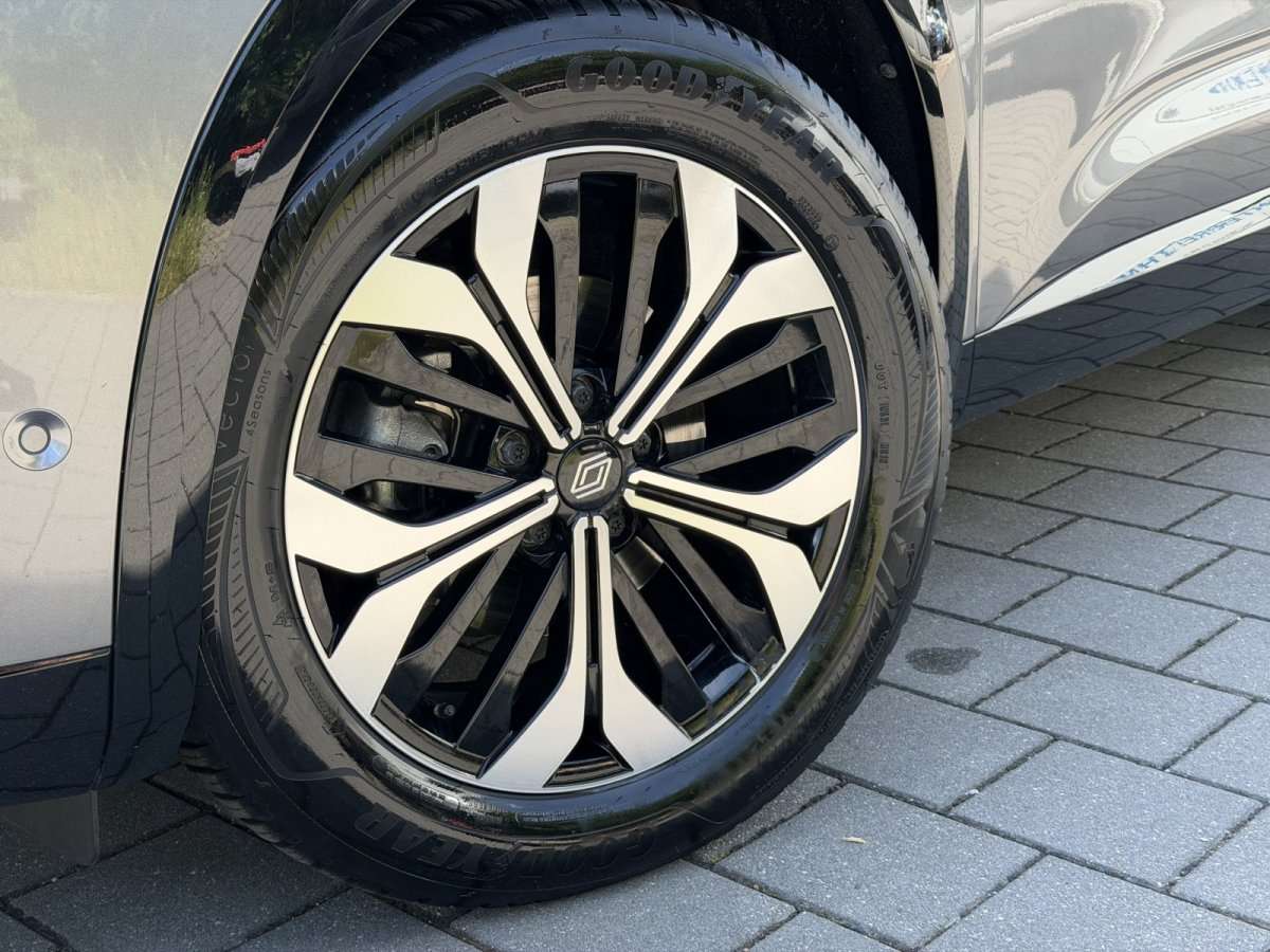 Fahrzeugbild eines Renault Austral