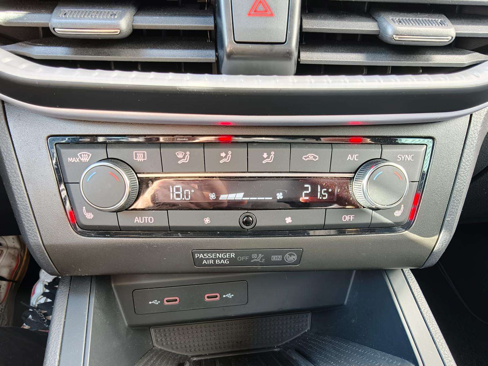 Fahrzeugbild eines SEAT Ibiza