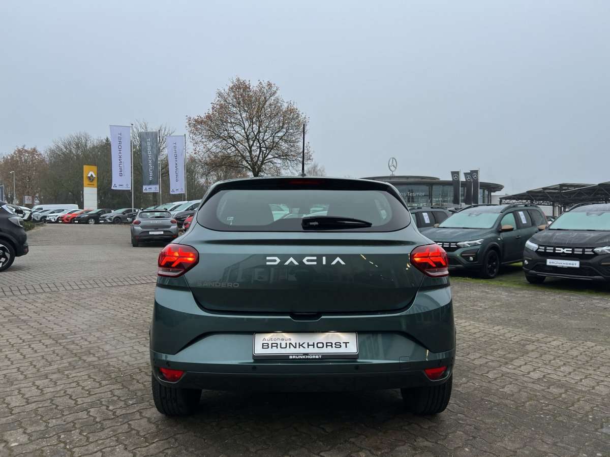 Fahrzeugbild eines Dacia Sandero