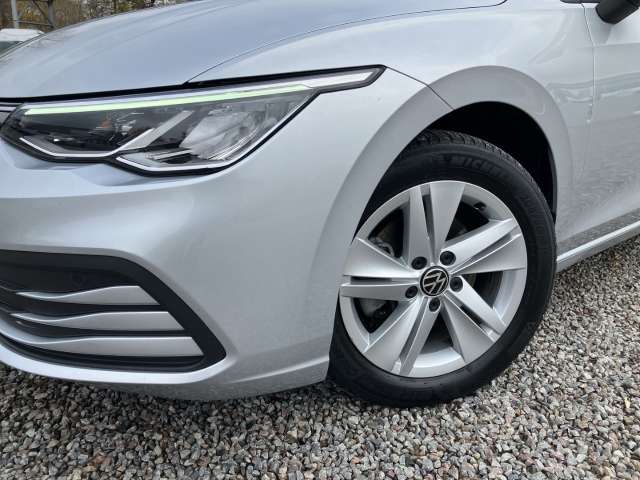 Fahrzeugbild eines Volkswagen Golf