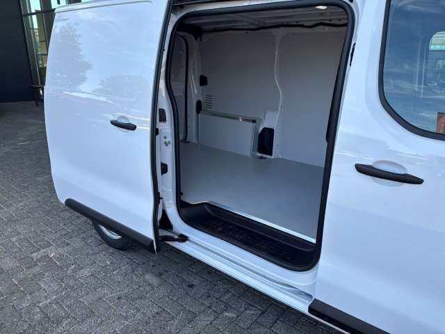 Fahrzeugbild eines Opel Vivaro