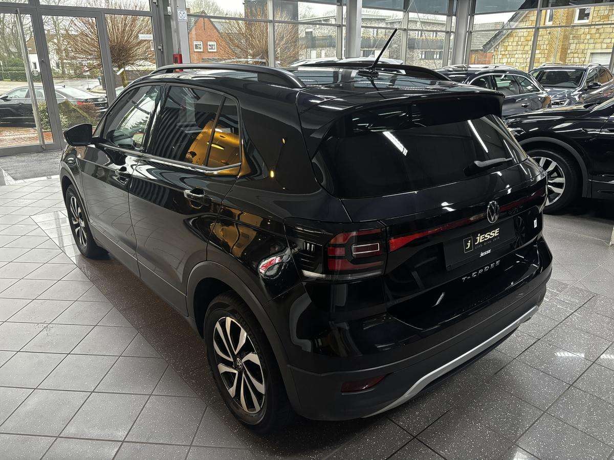 Fahrzeugbild eines Volkswagen T-Cross