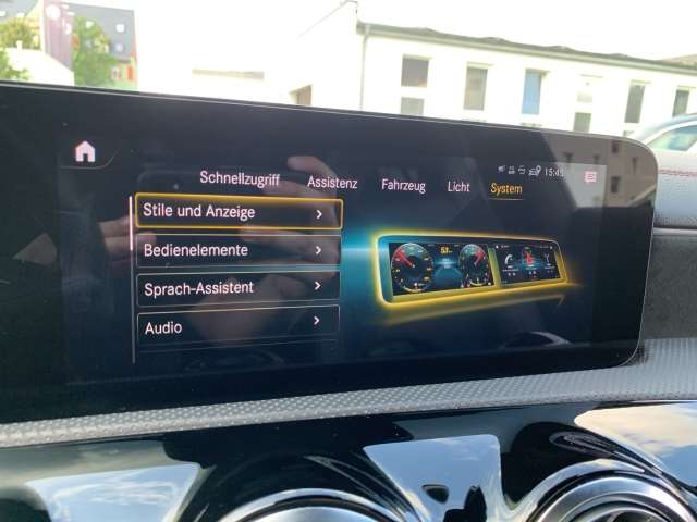 Fahrzeugbild eines Mercedes-Benz CLA