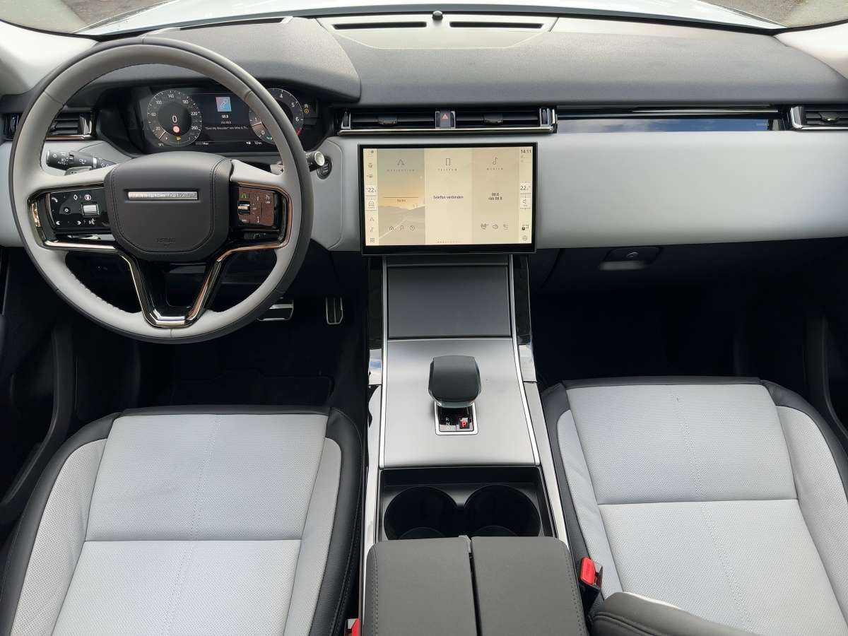 Fahrzeugbild eines Land Rover Range Rover Velar