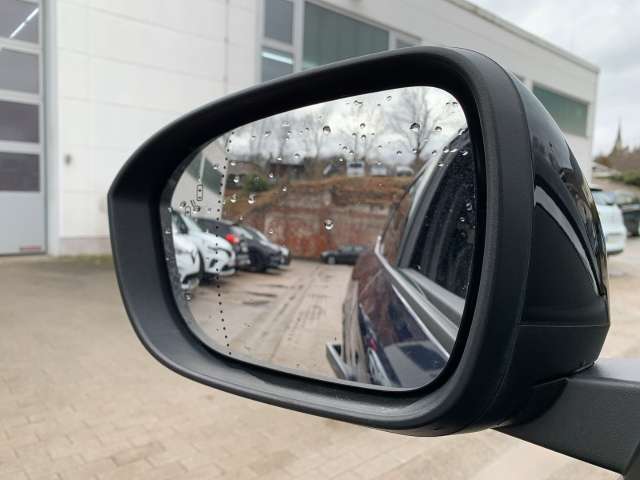 Fahrzeugbild eines Renault Megane E-TECH