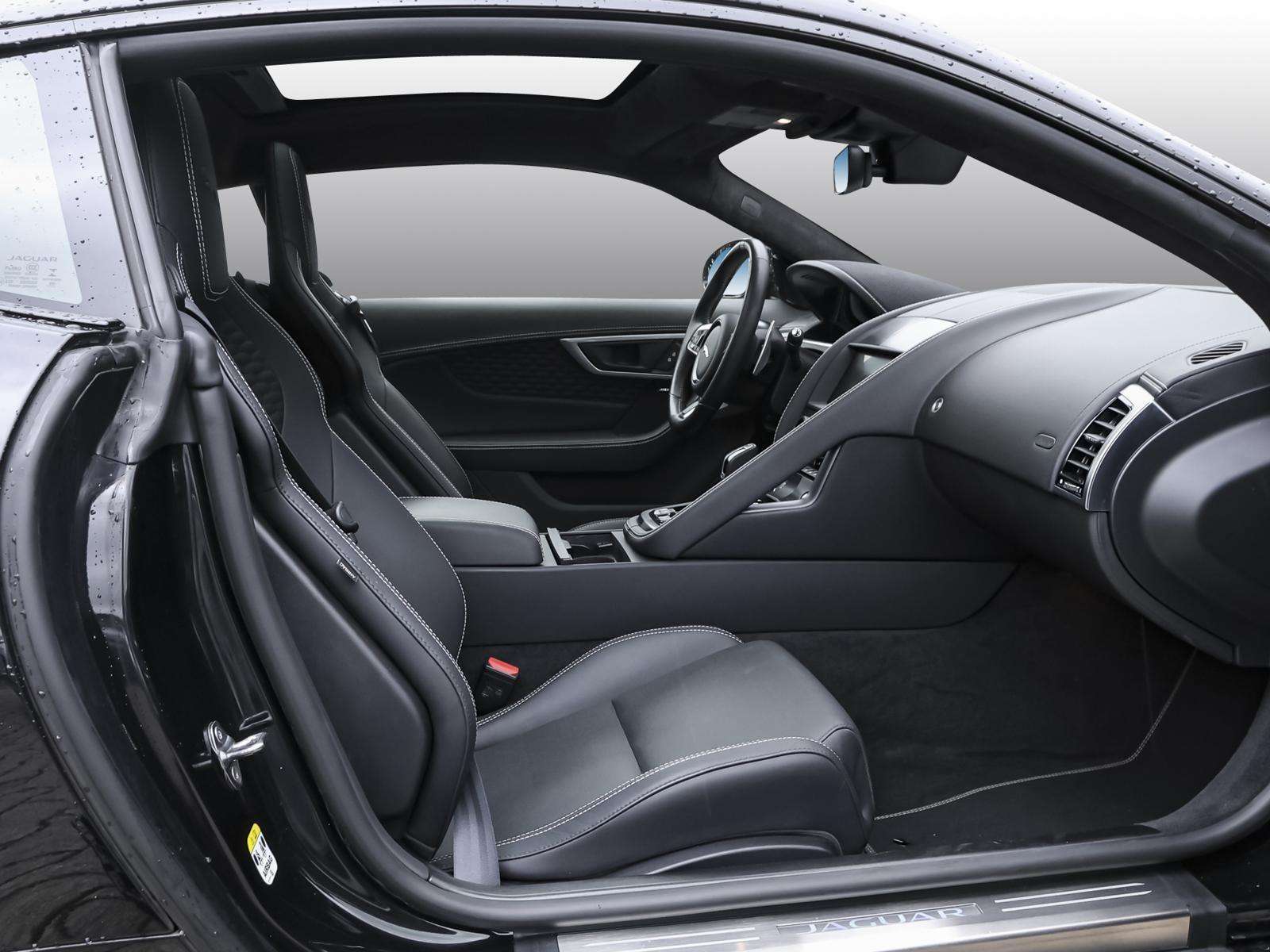 Fahrzeugbild eines Jaguar F-Type